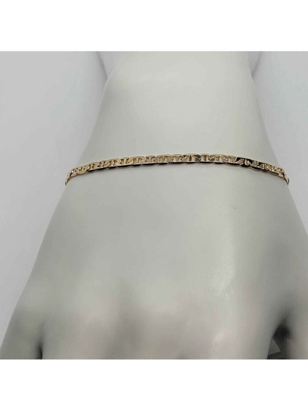 Luxe Brazilian 18K Gold Filled Bracelet - Picture 2 of 8